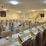 فندق مبيت وإفطار Cserki Panzio 3*