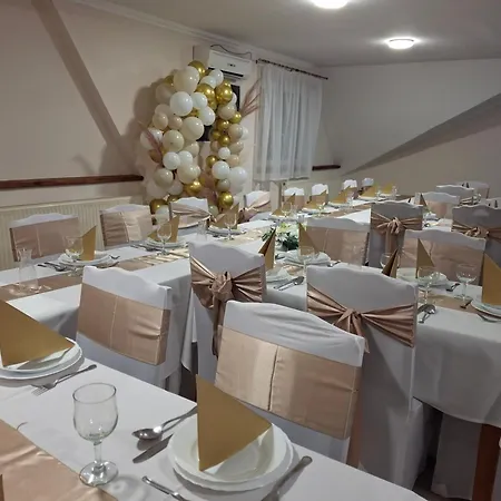 Cserki Panzio 3* Balatonfokajar